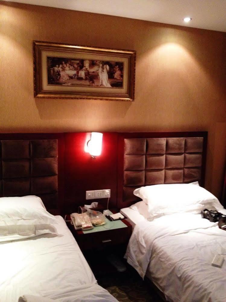 Vienna Hotel Shenzhen Railway Station Εξωτερικό φωτογραφία