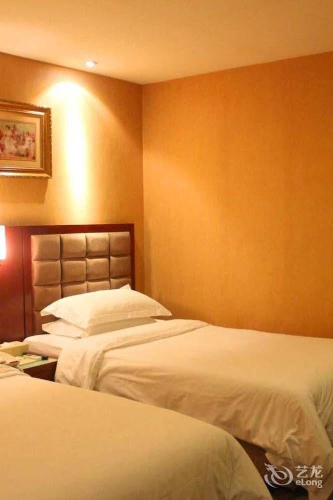 Vienna Hotel Shenzhen Railway Station Εξωτερικό φωτογραφία